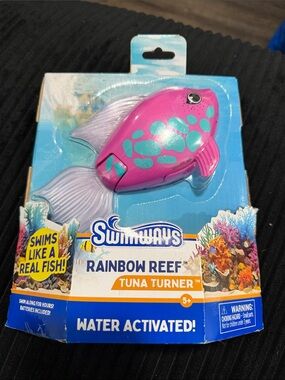 Target Swimways Rainbow Reef Pink & Teal Fish Toy